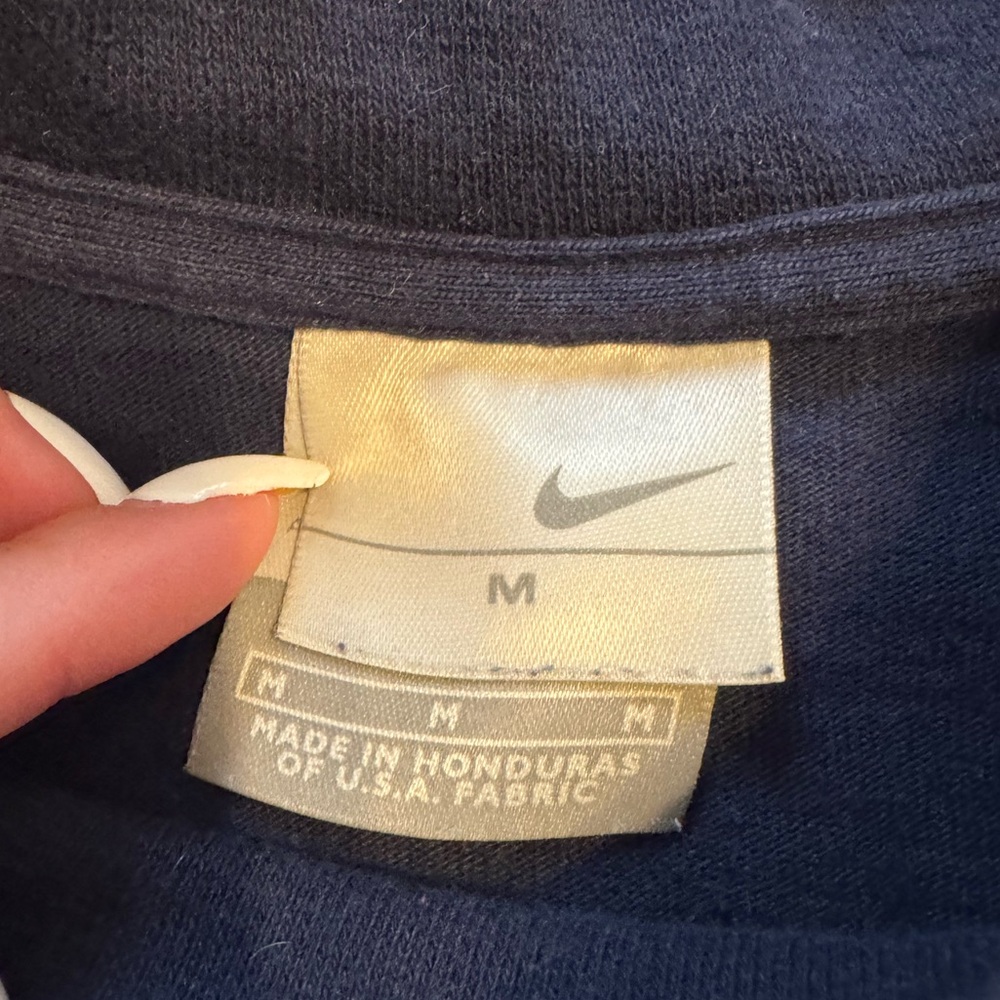 Vintage Nike Long Sleeve Navy Blue Shirt - Picture 2 of 2
